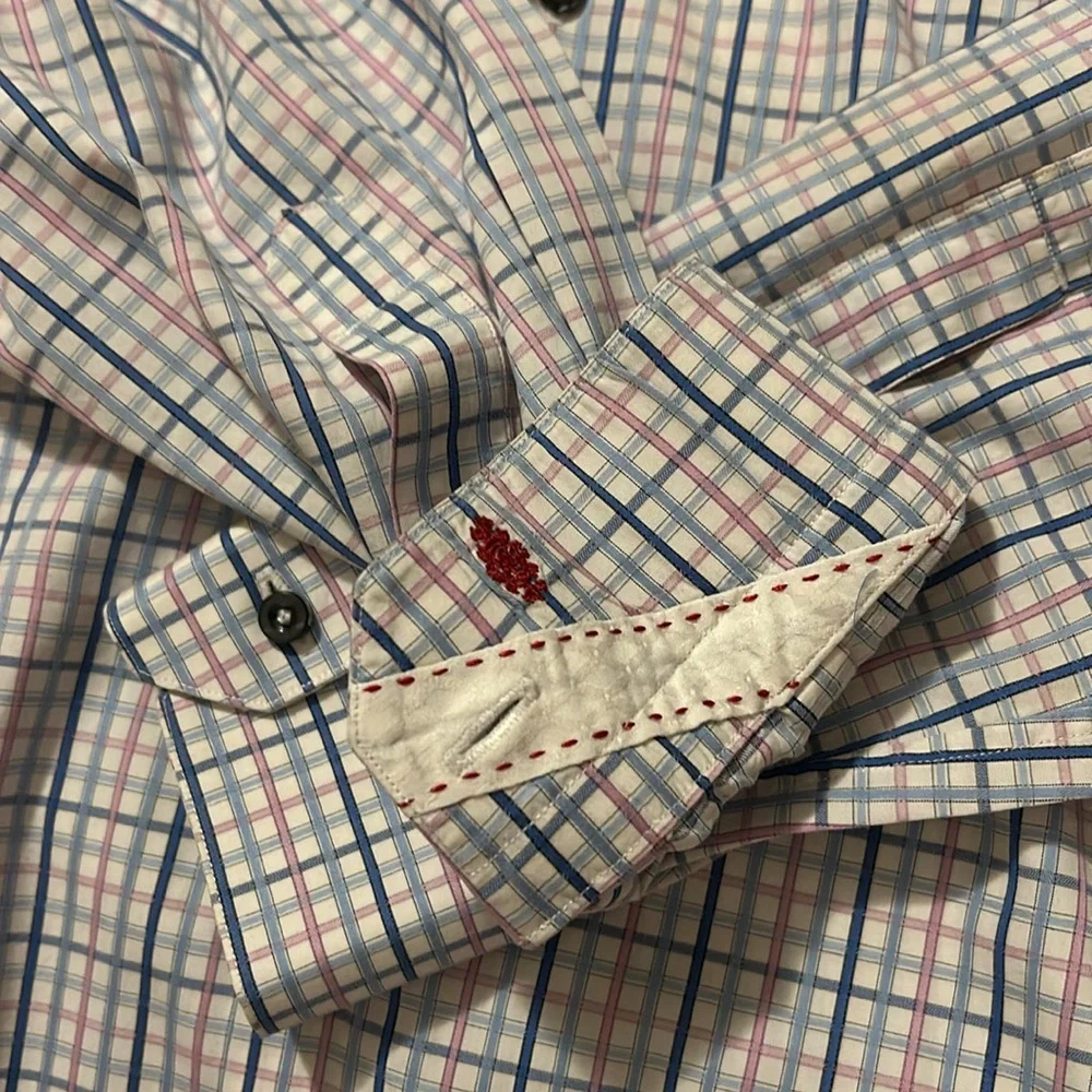 Robert Graham - Picture 5 of 9